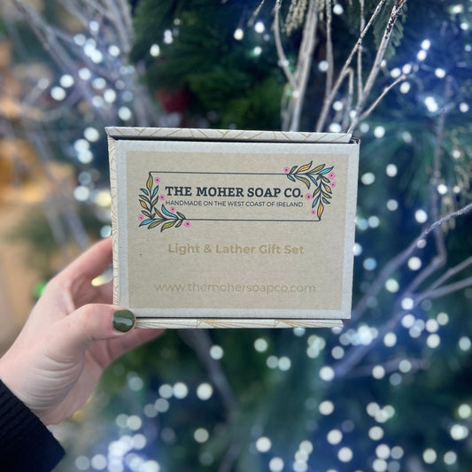 A Little Light & Lather Set