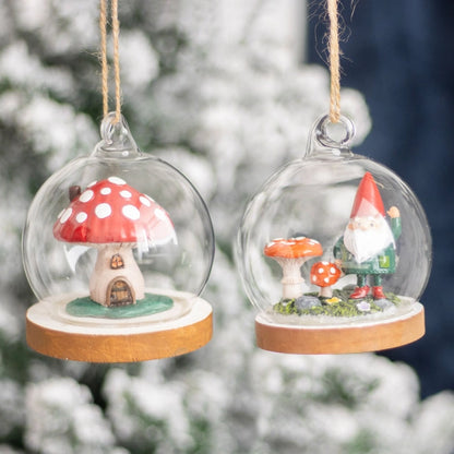 Gnome Glass Dome Decoration