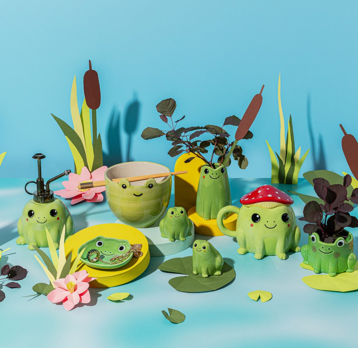 Frog Salt & Pepper Shakers