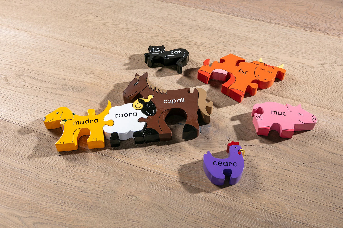 Farm Animals Jigsaw Puzzle - As Gaeilge