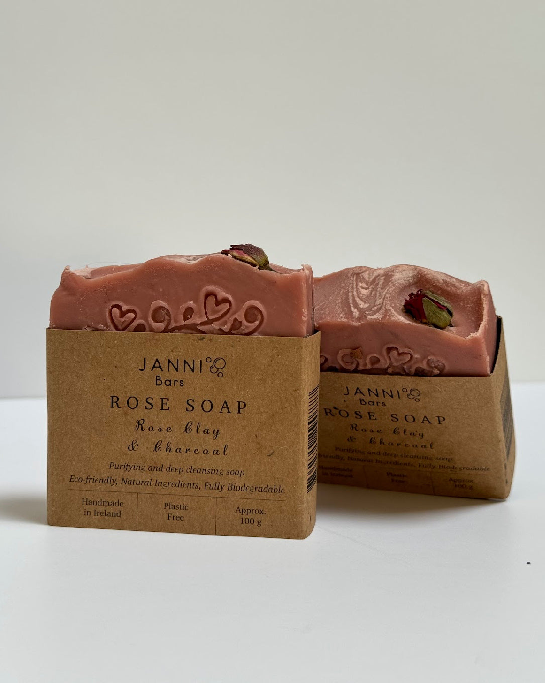 Janni Bars Rose