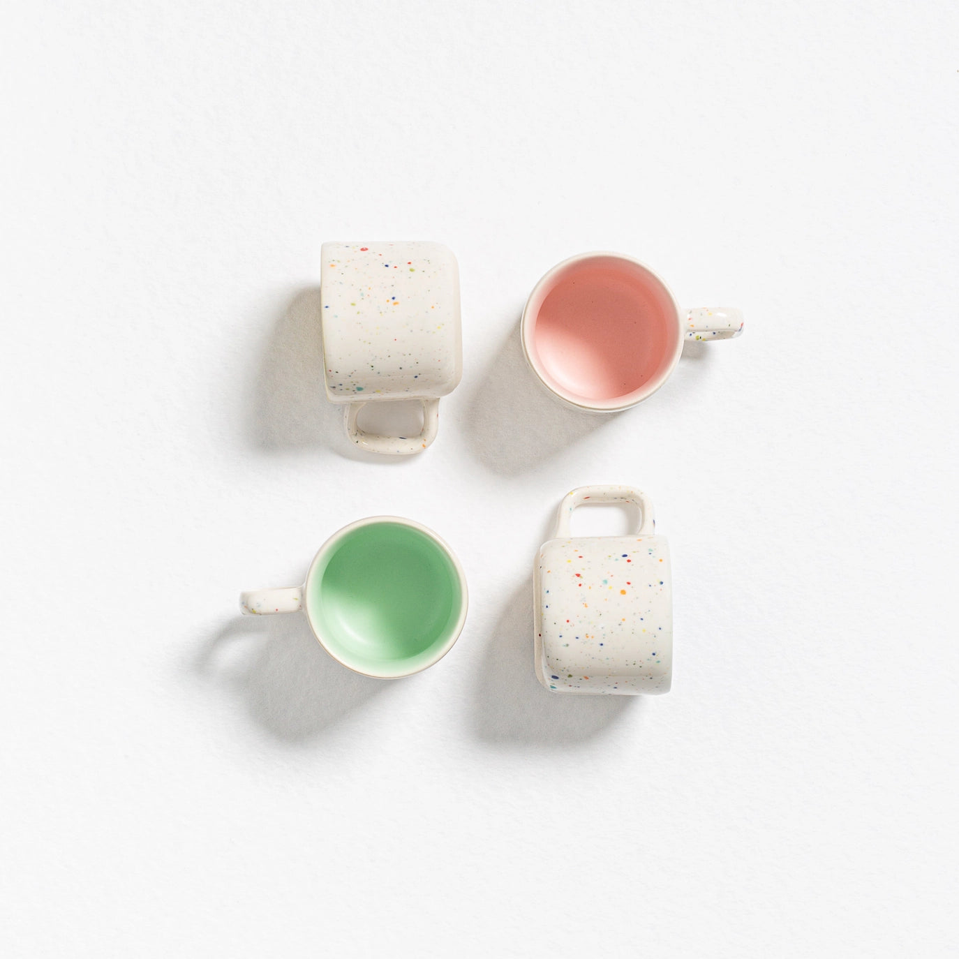 Party Out Mug Mix 4 Pieces
