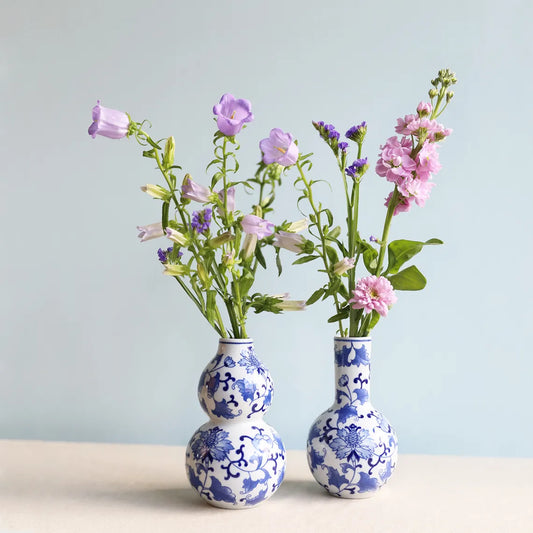Dutch Vase Set of 2