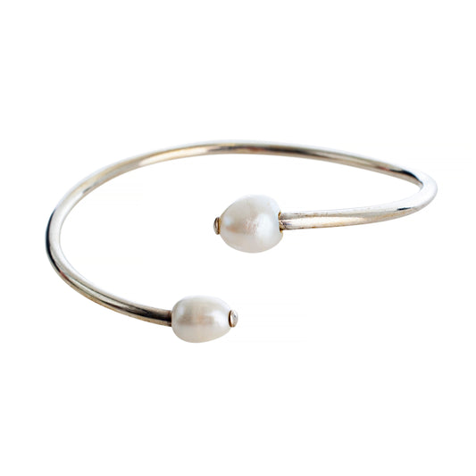 Pearl And Silver Twist Bangle