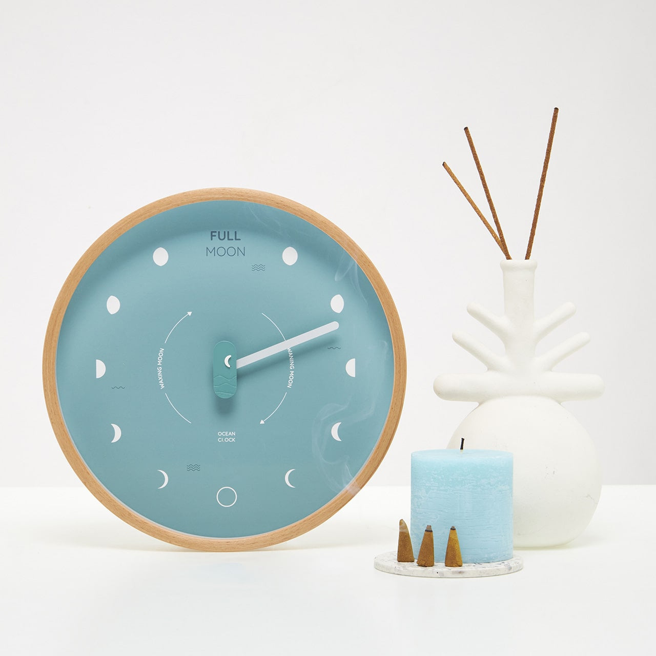 Lunar Clock Arctic SALE