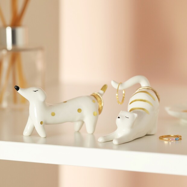 Sausage Dog Ring Holder