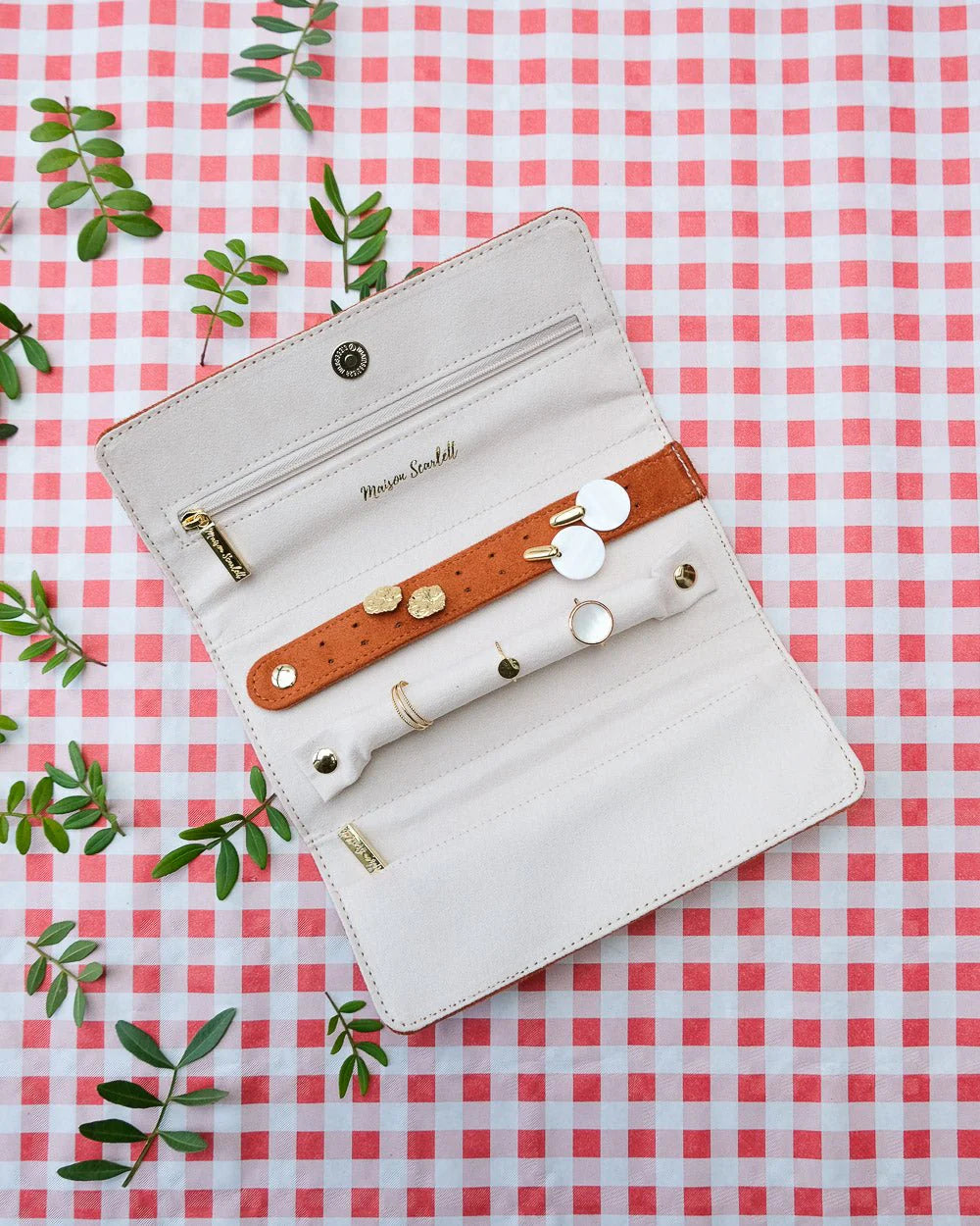 Velvet Jewellery Wraps