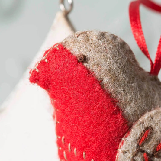 Embroidered Robin Craft Kit